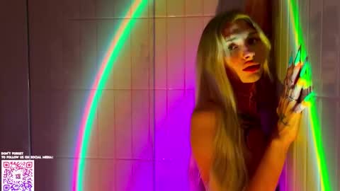 Molly and Nick online show from 9, 2, 2026