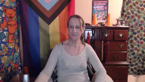 twocumkerry online show from 9, 4, 2026