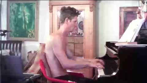 Snapshot of twoforallprivate chatting on 20, 9, 2025 TobeBritta online show from 20, 9, 2025