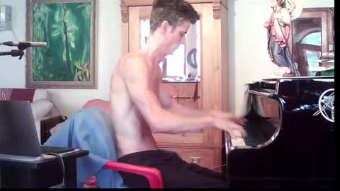 TobeBritta online show from 15, 11, 2025