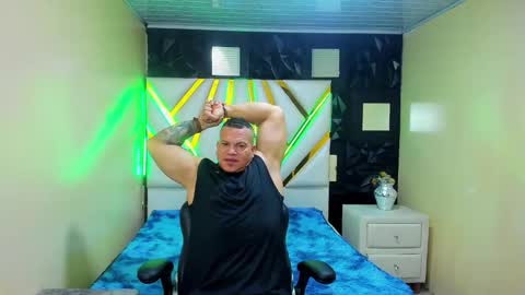 Tyleer Scot online show from 13, 4, 2026