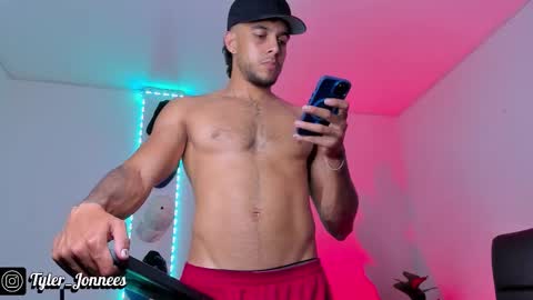 Tyler online show from 16, 12, 2025