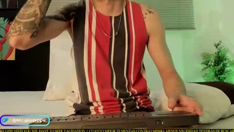 tylergiuseppe_ online show from 14, 9, 2025