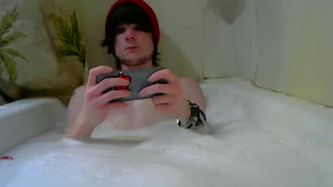 Snapshot of tylerlee199169 chatting on 10, 1, 2025 Tyler online show from 10, 1, 2025