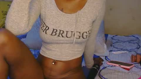 tynniee online show from 4, 5, 2026