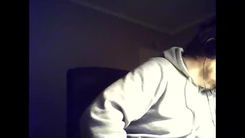 Snapshot of tyradi1991 chatting on 8, 12, 2024 tyradi1991 online show from 8, 12, 2024