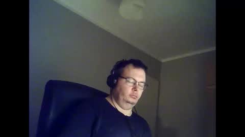 Snapshot of tyradi1991 chatting on 2, 2, 2025 tyradi1991 online show from 2, 2, 2025