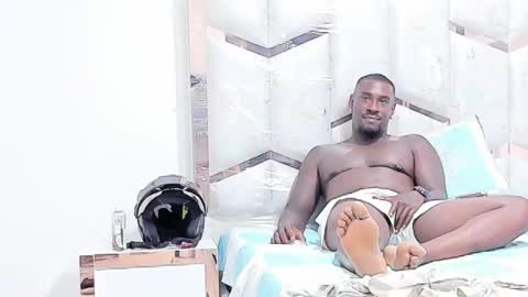 Snapshot of tyron_rulers chatting on 25, 6, 2026 Dvid Rullers online show from 25, 6, 2026