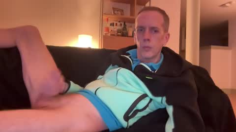 Snapshot of tyronev70 chatting on 13, 2, 2025 Ty online show from 13, 2, 2025