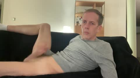 Snapshot of tyronev70 chatting on 12, 9, 2025 Ty online show from 12, 9, 2025