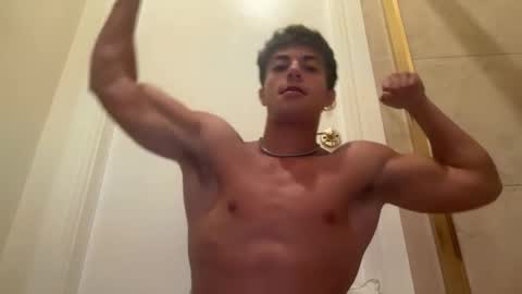 tyy0ung online show from 8, 5, 2026
