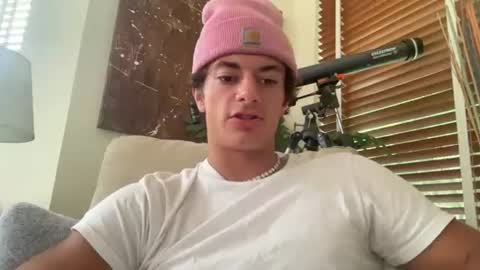 tyy0ung online show from 12, 7, 2026