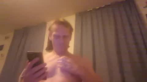 Snapshot of u2232739082 chatting on 17, 6, 2026 u2232739082 online show from 17, 6, 2026