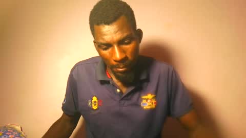 Snapshot of uae_love chatting on 27, 6, 2026 uae_love online show from 27, 6, 2026