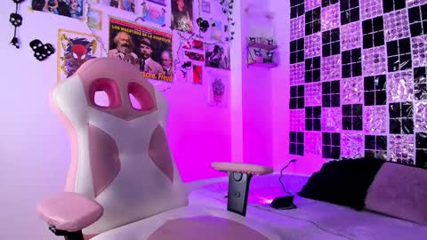 uchikydoll online show from 24, 2, 2026