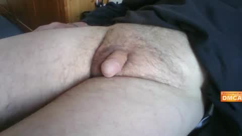 Snapshot of uk_exhibitionist70 chatting on 6, 1, 2025 Hairy UK guy online show from 6, 1, 2025