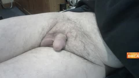 Snapshot of uk_exhibitionist70 chatting on 17, 1, 2025 Hairy UK guy online show from 17, 1, 2025