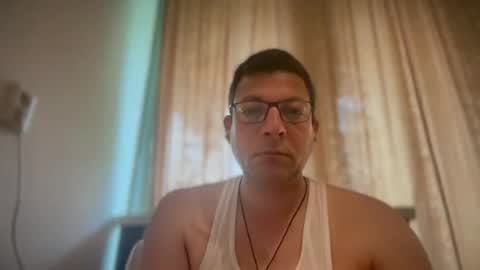 ukhalid82 online show from 5, 7, 2026