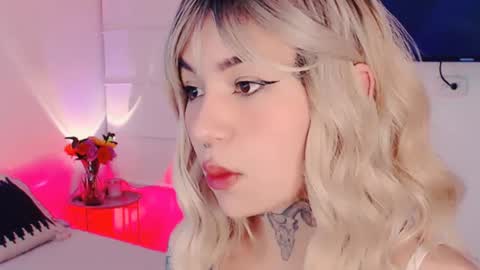 Martina online show from 4, 8, 2026