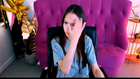 Ulia online show from 14, 10, 2025