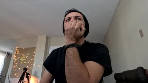 Snapshot of ultratoaster chatting on 2, 1, 2025 ultratoaster online show from 2, 1, 2025