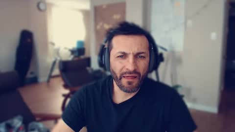 Snapshot of ultratoaster chatting on 6, 2, 2025 ultratoaster online show from 6, 2, 2025