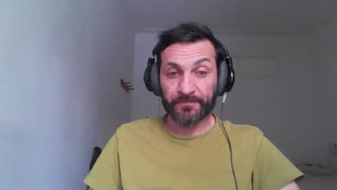 Snapshot of ultratoaster chatting on 14, 12, 2025 ultratoaster online show from 14, 12, 2025