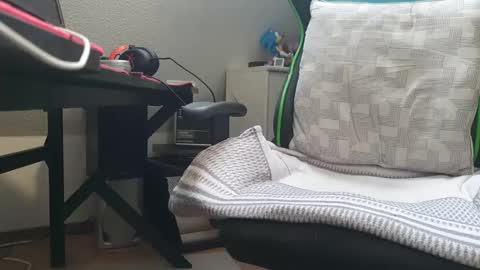 Snapshot of ultraunique chatting on 16, 2, 2025 Mr. Mrs. Smith online show from 16, 2, 2025