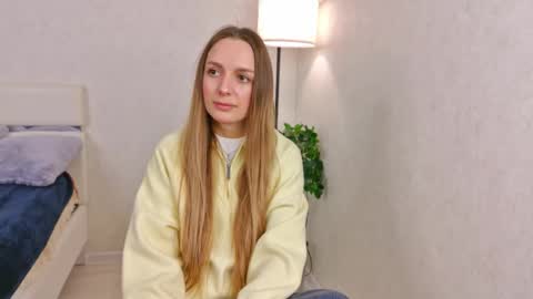 Snapshot of umbrasylph chatting on 23, 3, 2026 Emily online show from 23, 3, 2026