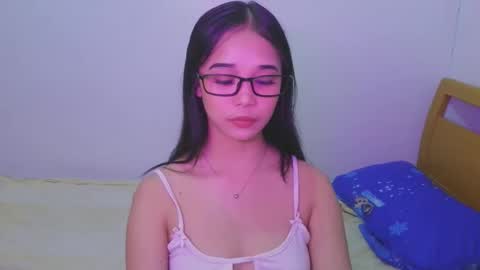 Snapshot of umi_pinay69xx chatting on 10, 4, 2026 umi online show from 10, 4, 2026