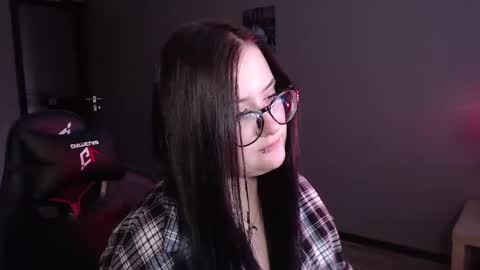 Julia online show from 4, 3, 2025