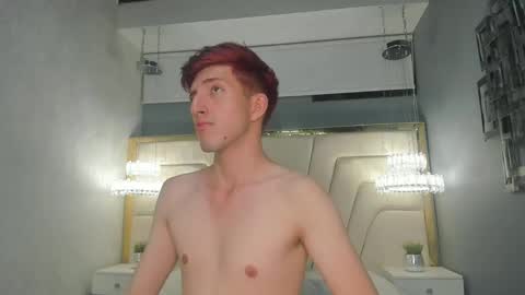 Snapshot of un_slutty chatting on 11, 12, 2024 Un Slutty online show from 11, 12, 2024