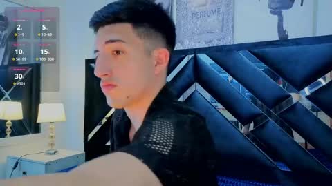 un_sluttyy online show from 8, 5, 2026