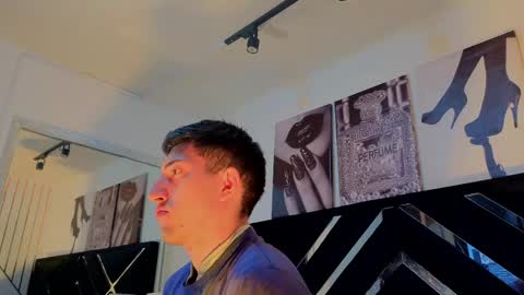 un_sluttyy online show from 22, 5, 2026