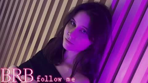 Una  online show from 17, 2, 2025