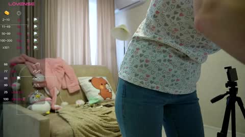 unarks online show from 3, 2, 2025