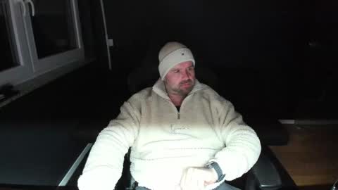 Uncle Bear online show from 26, 3, 2026