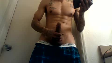 Snapshot of uncut_papi1989 chatting on 27, 12, 2024 tele kuzhbuzh online show from 27, 12, 2024