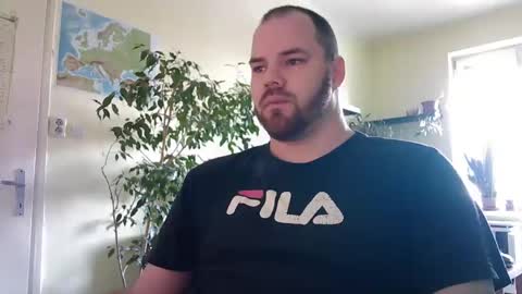 Snapshot of uncut_strong chatting on 14, 1, 2026 Uncut Strong online show from 14, 1, 2026