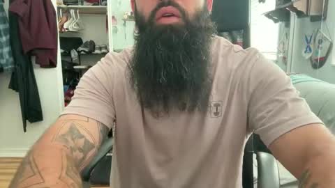 Snapshot of uncutbeard129840 chatting on 14, 5, 2026 uncutbeard129840 online show from 14, 5, 2026