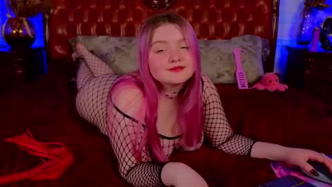 Snapshot of unholy_lady chatting on 6, 3, 2025 Unholy Lady online show from 6, 3, 2025