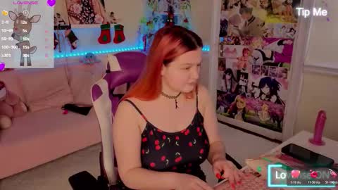 Snapshot of unholy_lady chatting on 21, 12, 2025 Unholy Lady online show from 21, 12, 2025