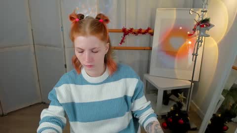 Call me Mira  thumbs up its make me happy online show from 1, 1, 2025