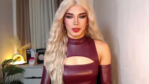 Miss Andrea online show from 7, 1, 2026