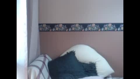 Snapshot of unlimitedloving chatting on 4, 1, 2025 unlimitedloving online show from 4, 1, 2025