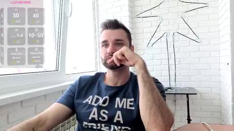 Snapshot of unnknow2024 chatting on 29, 5, 2026 SlavaVibes online show from 29, 5, 2026