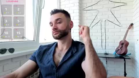 Snapshot of unnknow2024 chatting on 5, 6, 2026 SlavaVibes online show from 5, 6, 2026