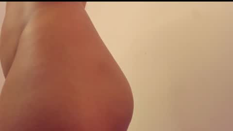 Snapshot of unu_nai chatting on 30, 12, 2024 new INSTA   online show from 30, 12, 2024