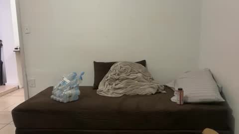 Stepbro online show from 29, 4, 2026