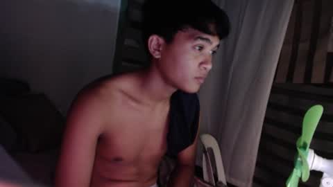 Snapshot of ur_asianversarap chatting on 17, 3, 2026 asian versarap online show from 17, 3, 2026